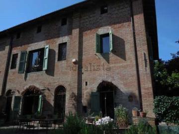 Via Reno Bologna, Centro di Casalecchio di Reno, Bologna, Bologna Emilia Romagna, Emilia Romagna