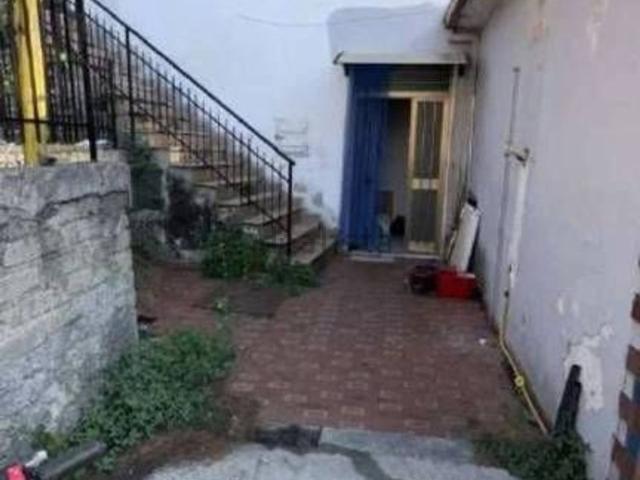 Case e ville in vendita di 246 m² in Via Incoronata, 15