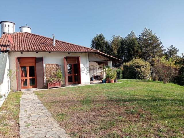 Case e ville in vendita di 247 m² in Corso Italia, 18