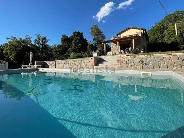 Case e ville in vendita di 247 m² in Località Pippiete