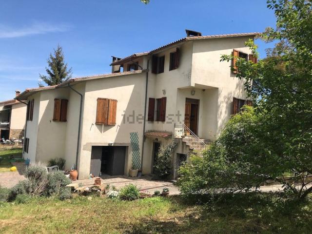 Case e ville in vendita di 248 m²