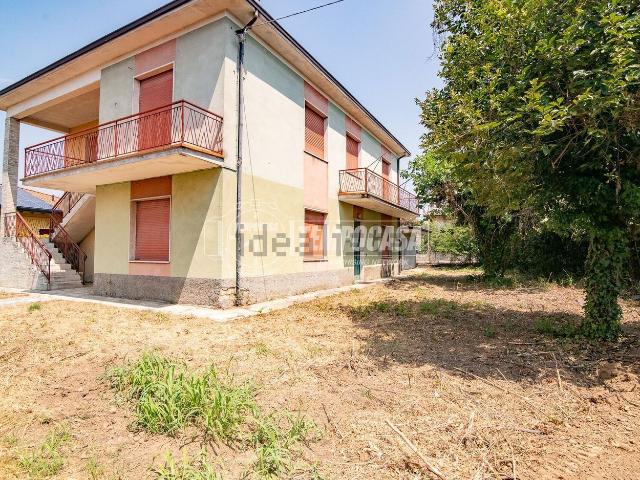 Case e ville in vendita di 248 m² in Via Costa