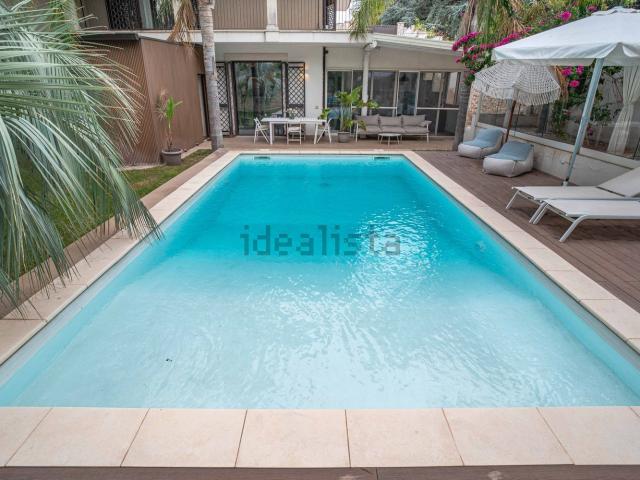 Case e ville in vendita di 249 m² in Via Caboto