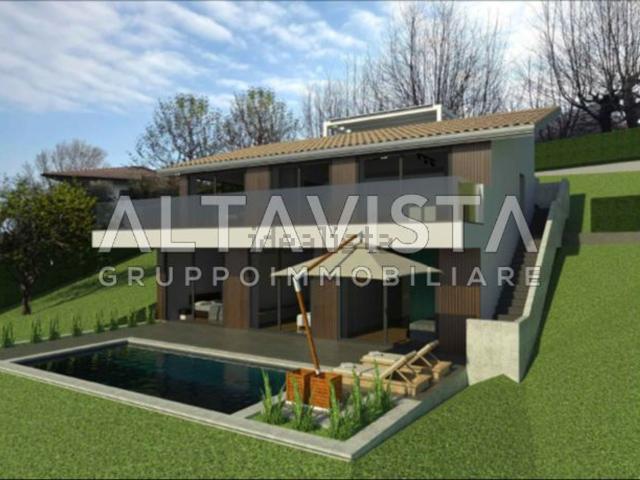 Case e ville in vendita di 249 m² in Via dei Colli