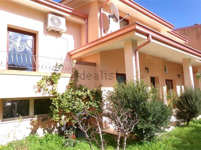 Case e ville in vendita di 250 m²