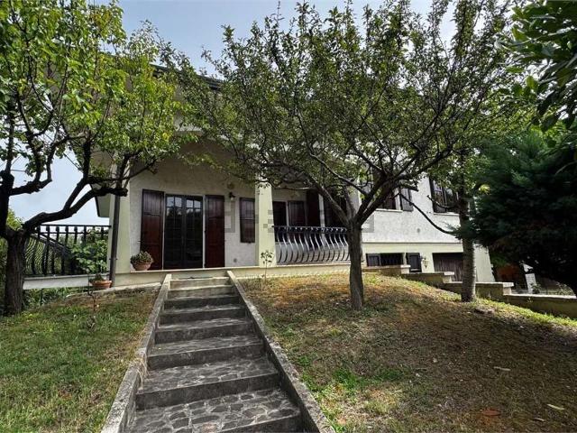 Case e ville in vendita di 250 m²