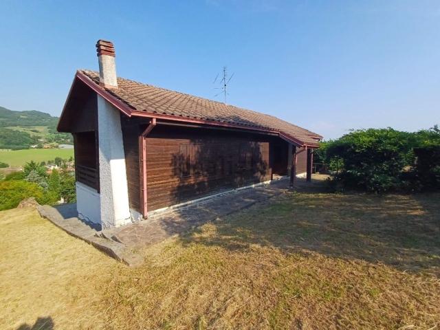 Case e ville in vendita di 250 m²