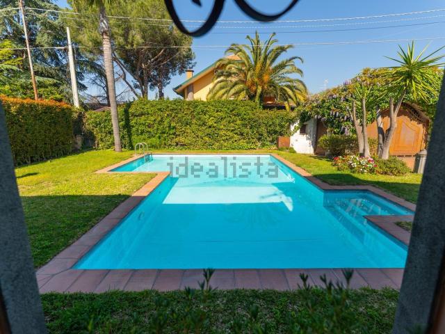 Case e ville in vendita di 250 m²