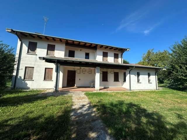 Case e ville in vendita di 250 m²