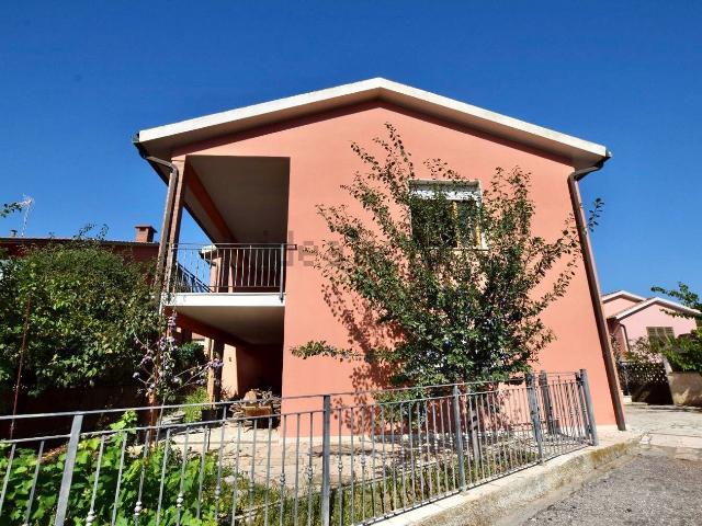 Case e ville in vendita di 250 m²