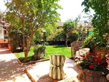 Case e ville in vendita di 250 m²
