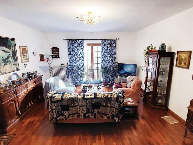 Case e ville in vendita di 250 m²