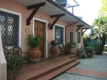 Case e ville in vendita di 250 m²