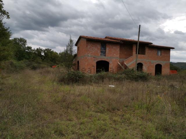 Case e ville in vendita di 250 m²