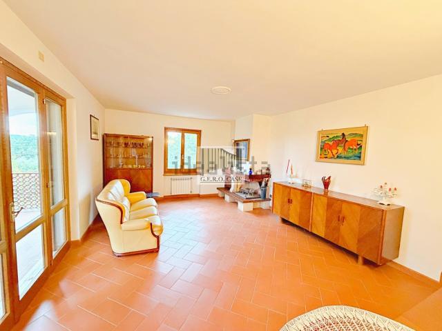 Case e ville in vendita di 250 m²