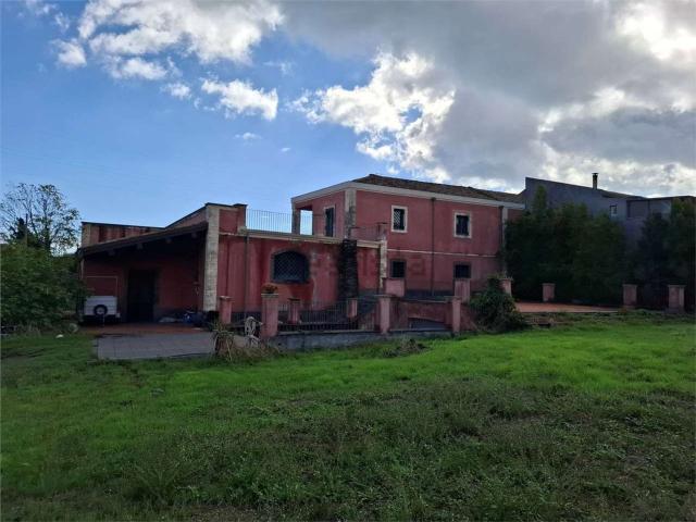 Case e ville in vendita di 250 m²