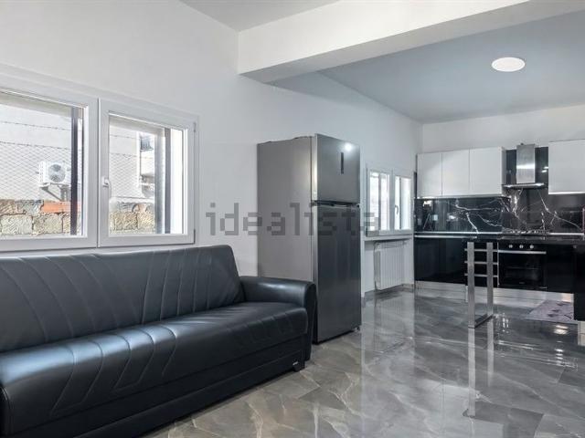 Case e ville in vendita di 250 m² in Via Capranica