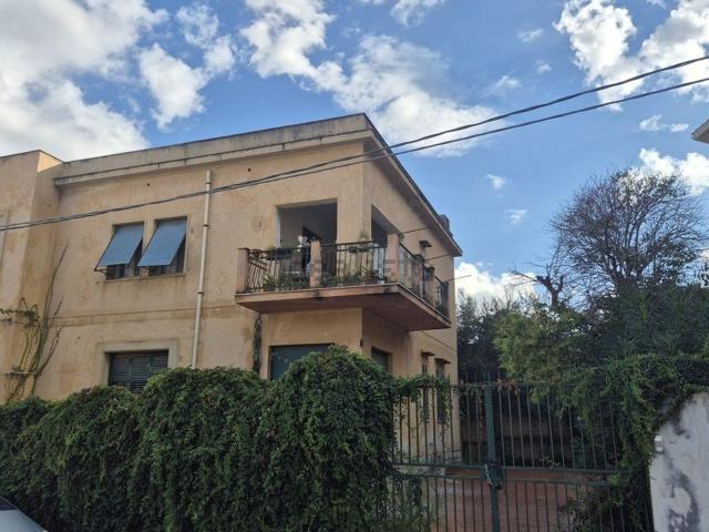 Case e ville in vendita di 250 m² in Via Aldo Moro