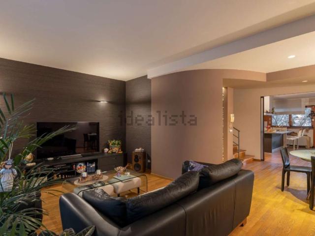 Case e ville in vendita di 250 m² in Via Brenta, 52