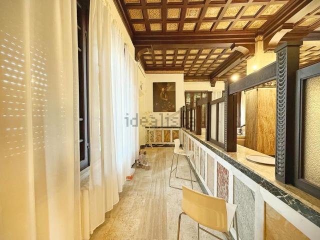 Case e ville in vendita di 250 m² in Via Giuseppe Mazzini, 73