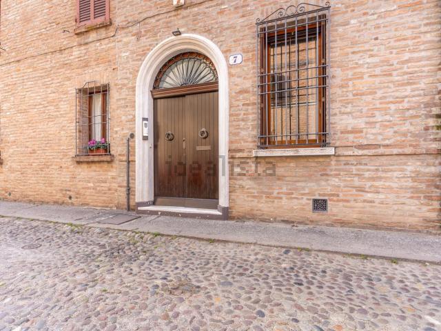 Case e ville in vendita di 250 m² in Via Fossato