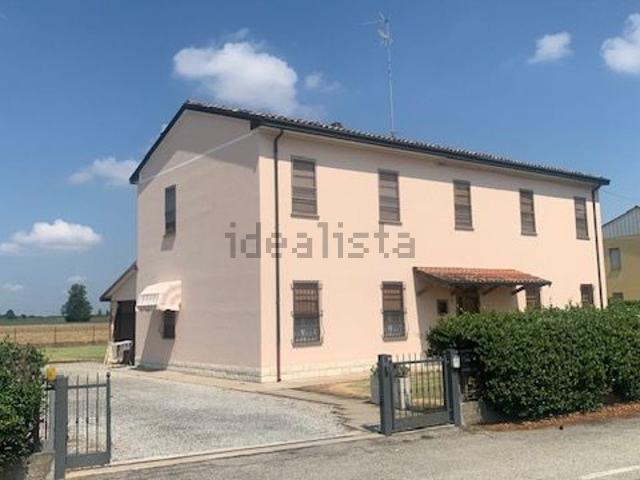 Case e ville in vendita di 250 m² in Via Santa Caterina, 5