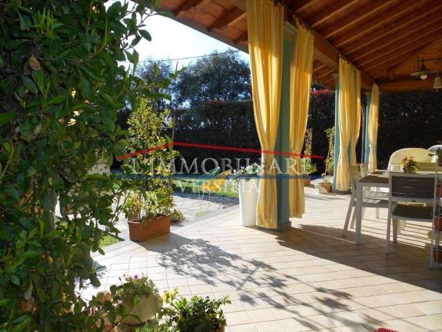 Case e ville in vendita di 250 m² in Via Ragazzi del &apos 99, 99