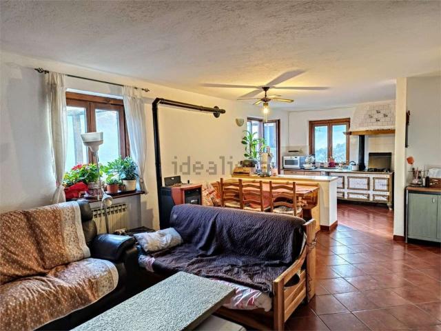 Case e ville in vendita di 250 m² in Località Povil