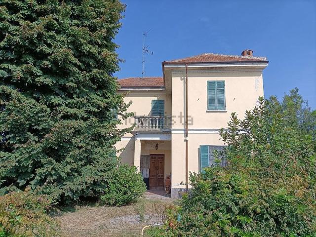 Case e ville in vendita di 250 m² in Piazza Guglielmo Marconi