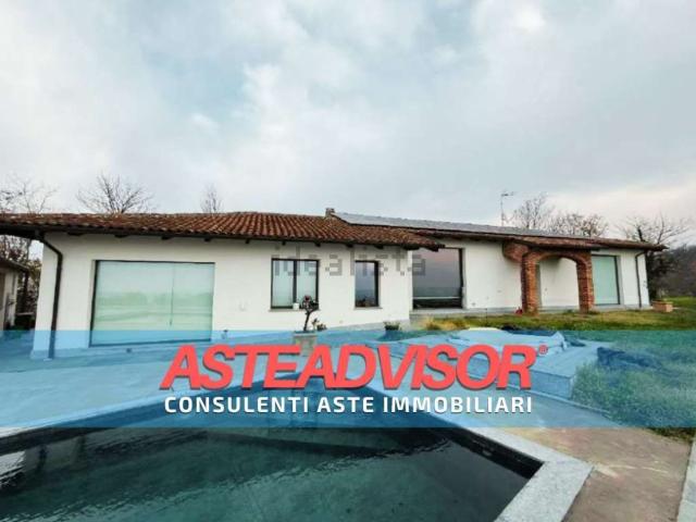 Case e ville in vendita di 250 m² in Strada Pozzetta
