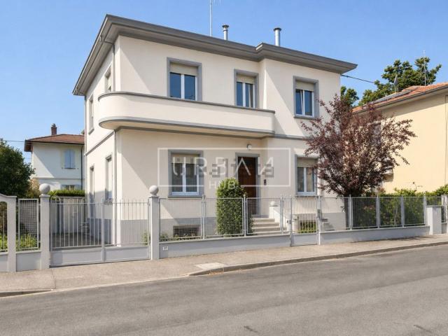 Case e ville in vendita di 252 m²