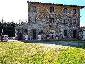 Case e ville in vendita di 252 m²