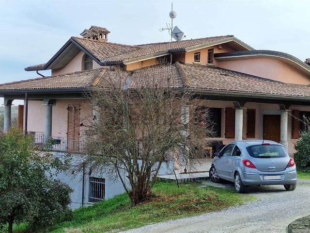 Case e ville in vendita di 253 m²