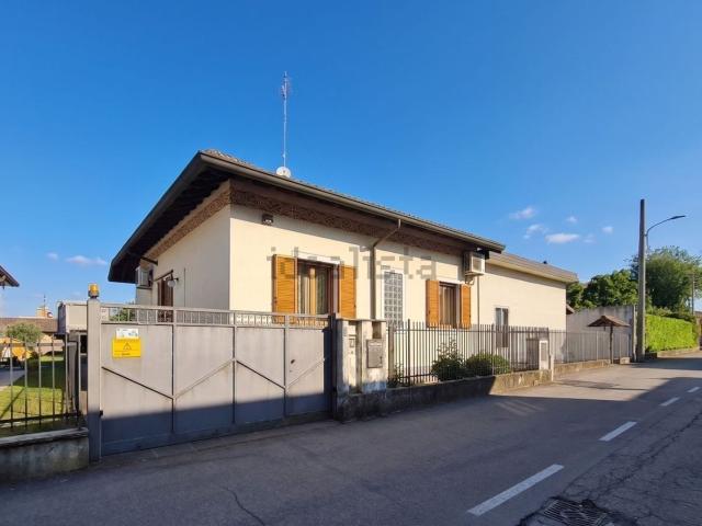 Case e ville in vendita di 253 m² in Via per Cascina Antonietta, 6
