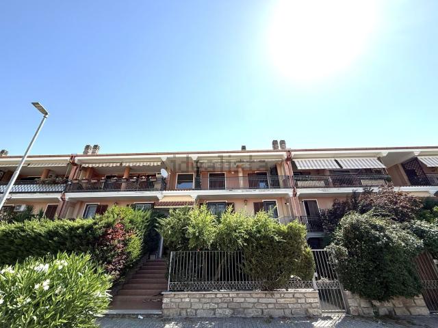 Case e ville in vendita di 253 m² in Viale Mahatma Gandhi