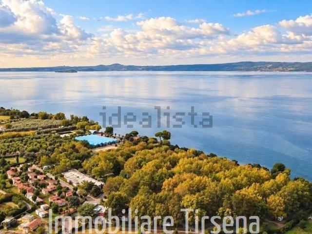 Case e ville in vendita di 254 m²