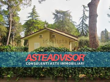 Case e ville in vendita di 254 m² in Via Scacciano, 46
