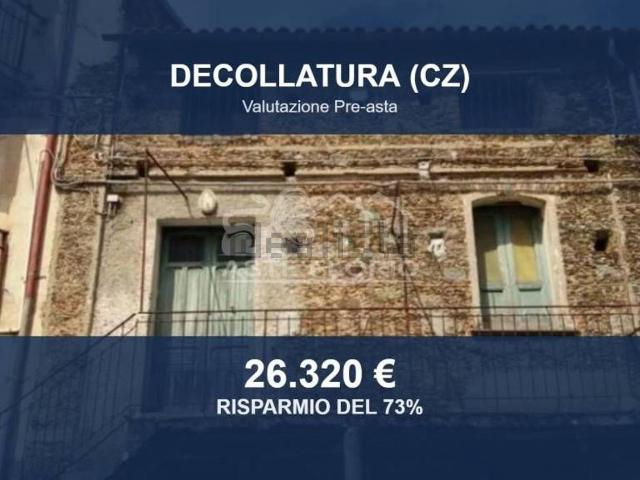 Case e ville in vendita di 254 m² in Via Piano Tomaini, 35