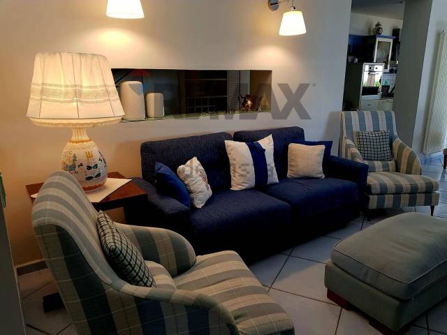 Case e ville in vendita di 255 m²