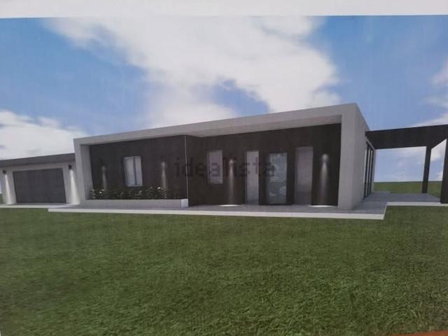 Case e ville in vendita di 257 m² in Via Giuseppe Verdi