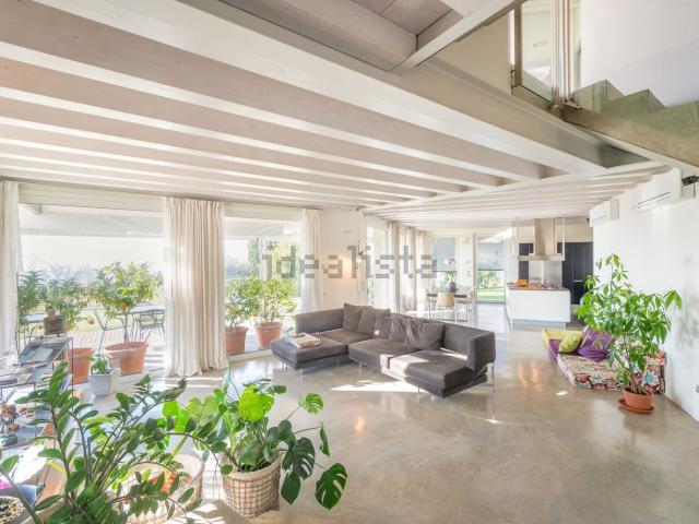 Case e ville in vendita di 257 m² in Via San Giorgio