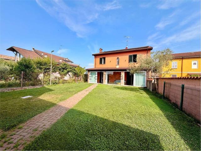 Case e ville in vendita di 257 m² in Strada Braide