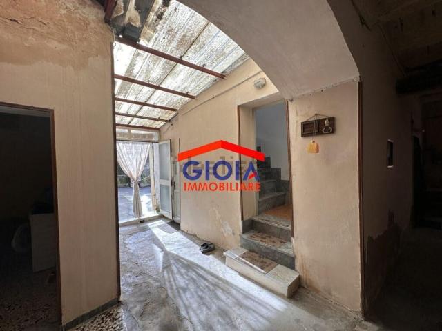 Case e ville in vendita di 258 m² in Vico Stella Polare, 3