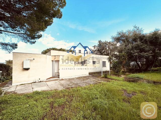 Case e ville in vendita di 258 m² in Strada Comunale Chiesazza Sperone