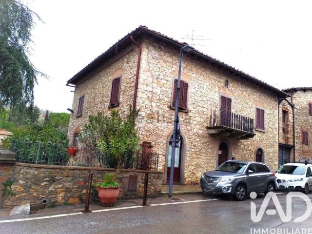 Case e ville in vendita di 259 m² in Via San Martino, 13