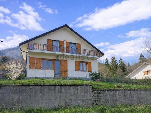 Case e ville in vendita di 259 m² in Località Porcarezze