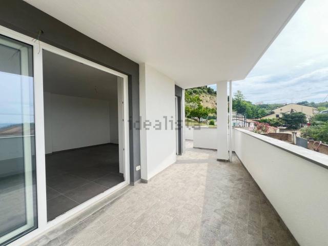 Case e ville in vendita di 259 m² in Strada da Denominare