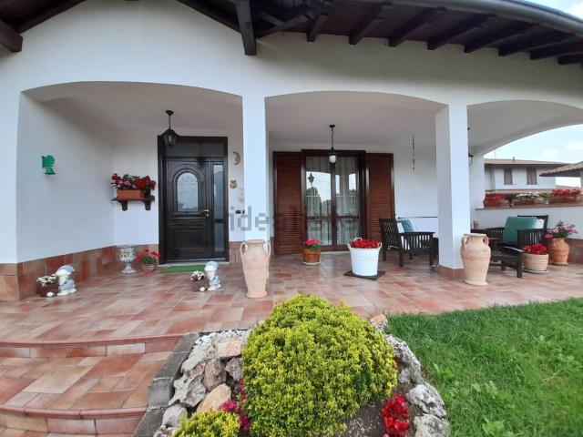 Case e ville in vendita di 260 m²
