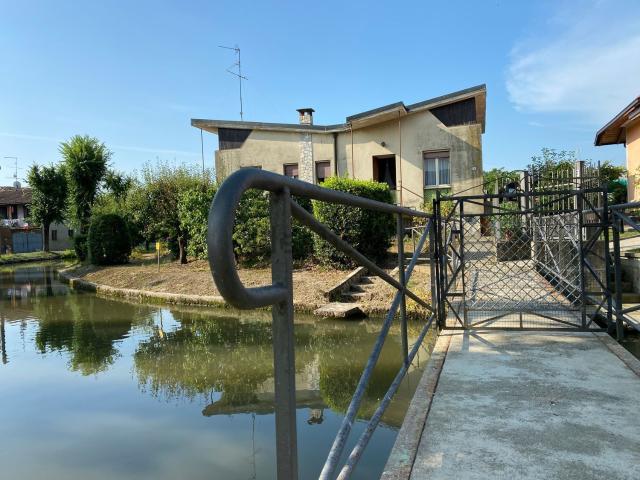 Case e ville in vendita di 260 m²
