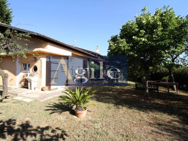 Case e ville in vendita di 260 m²